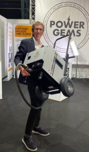 Roberto Sacristan Gomez of Aluzine Madrid rentals with a Power Gems 18K EB1812P HMI ballast